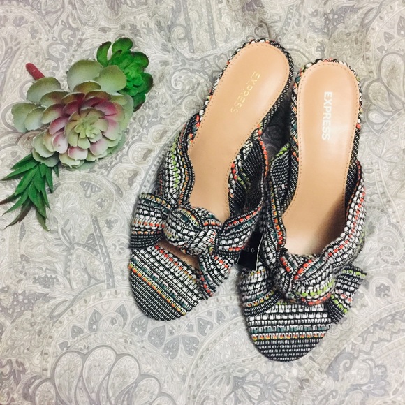 Express Woven Open Toe Mules - Picture 2 of 5